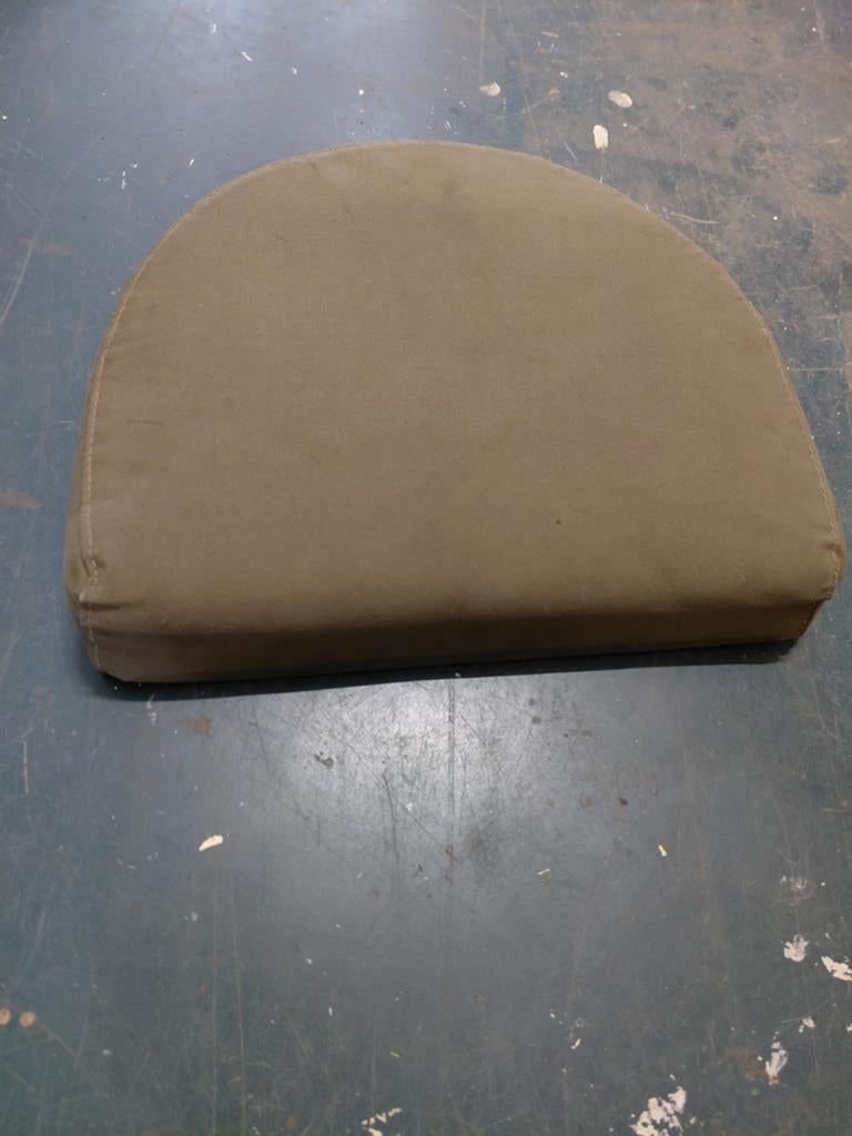 Zo goed als nieuwe stoelkussen voor de daf ya 126, Ophalen of Verzenden, Landmacht, Nederland, Overige typen