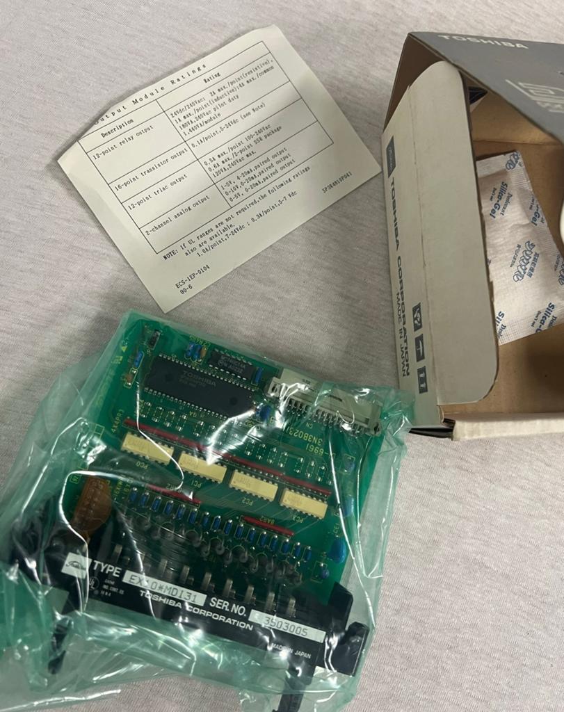 TOSHIBA EX10-MD131 PLC Moduul module + EX10-MR061 240 vac, Nieuw, Ophalen of Verzenden, H, H
