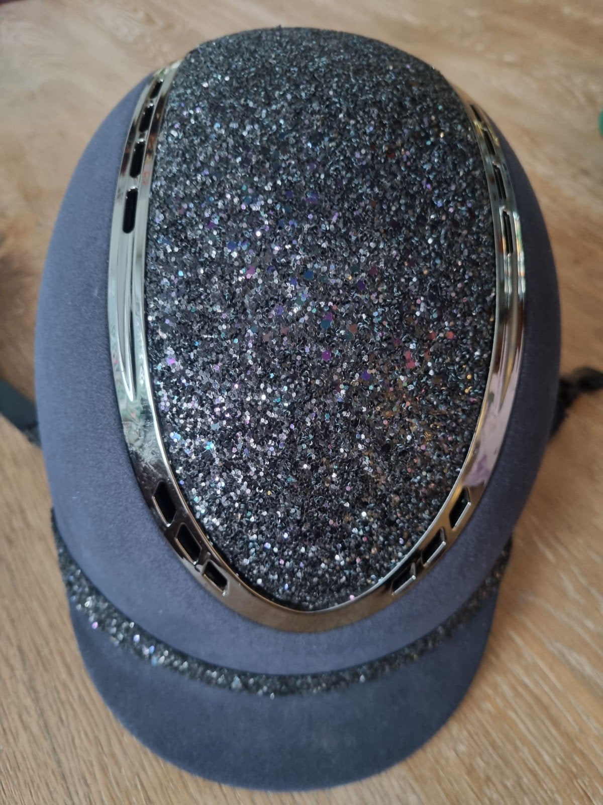 Luxe QHP paardrijcap veiligheidscap glitter verstelbaa 55-56, Gebruikt, Ophalen of Verzenden, Cap, Kinderen