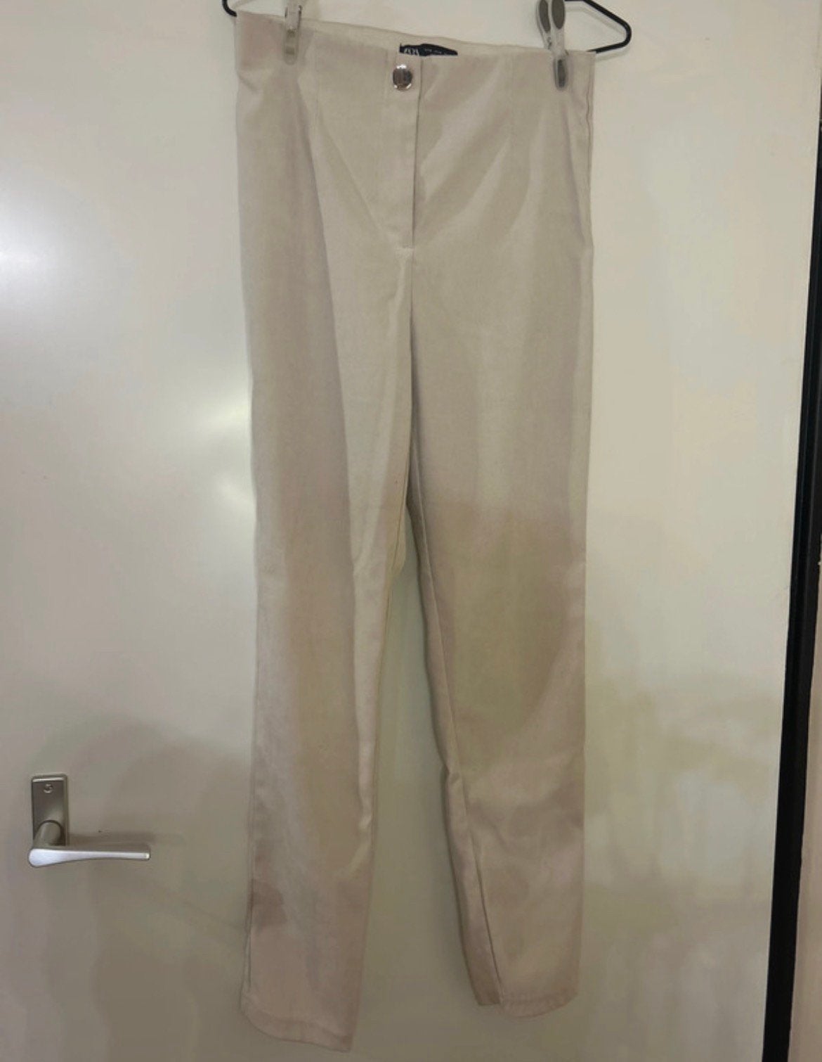 beige pantalon, Maat 38/40 (M), Beige, Ophalen of Verzenden, Zo goed als nieuw