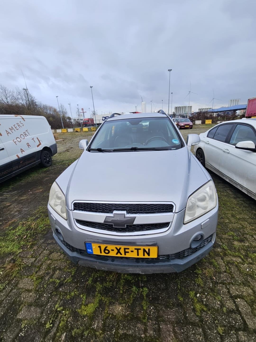 Chevrolet Captiva 3.2i Executive let op MOTOR DEFECT, 1780 kg, 3195 cc, Gebruikt, 2000 kg