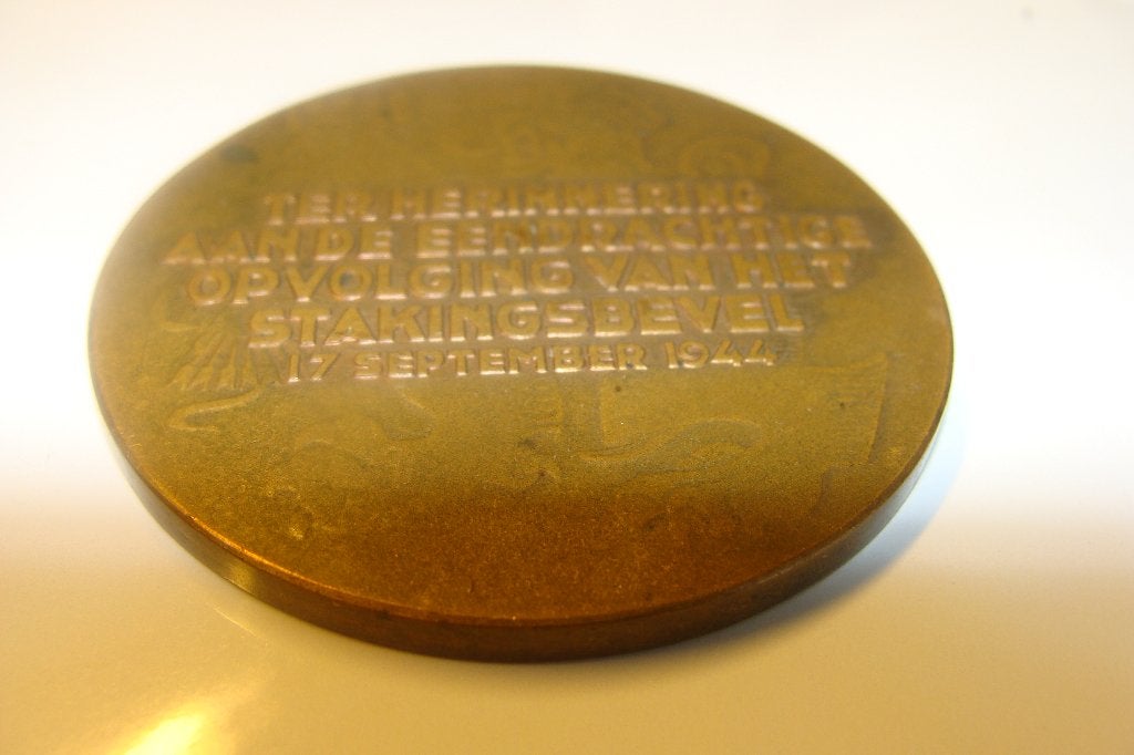 BRONZEN PENNING  NEDERLANDSE  SPOORWEGEN, Ophalen of Verzenden, Brons, Nederland