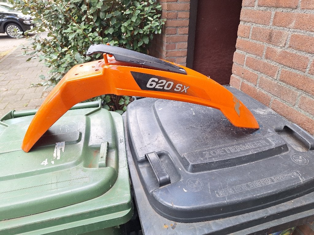 KTM LC4 Spatbord voor, Ophalen, Gebruikt