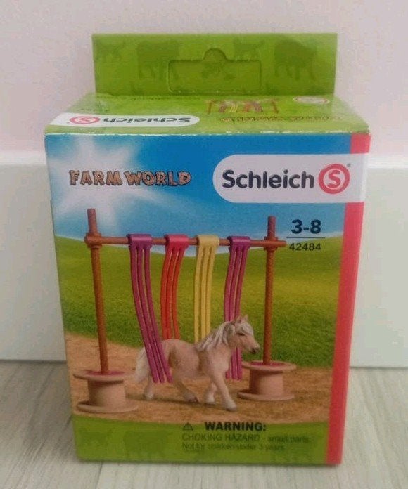 Schleich Farm World Pony met hindernis 42484, Ophalen of Verzenden, Zo goed als nieuw, Jongen of Meisje