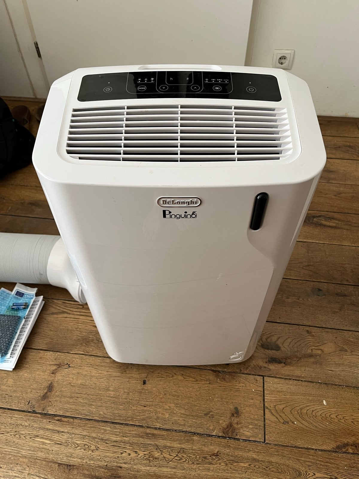 De'Longhi Pinguino Mobiele Airco PAC EM82 - Zo goed als nieu, Ophalen, 3 snelheden of meer, Zo goed als nieuw, Koelen en Ontvochtigen
