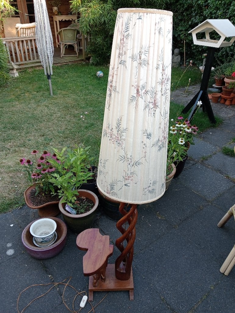 Originele Vintage Tiki Lamp Met Teak Hout Besneden Voet, Ophalen
