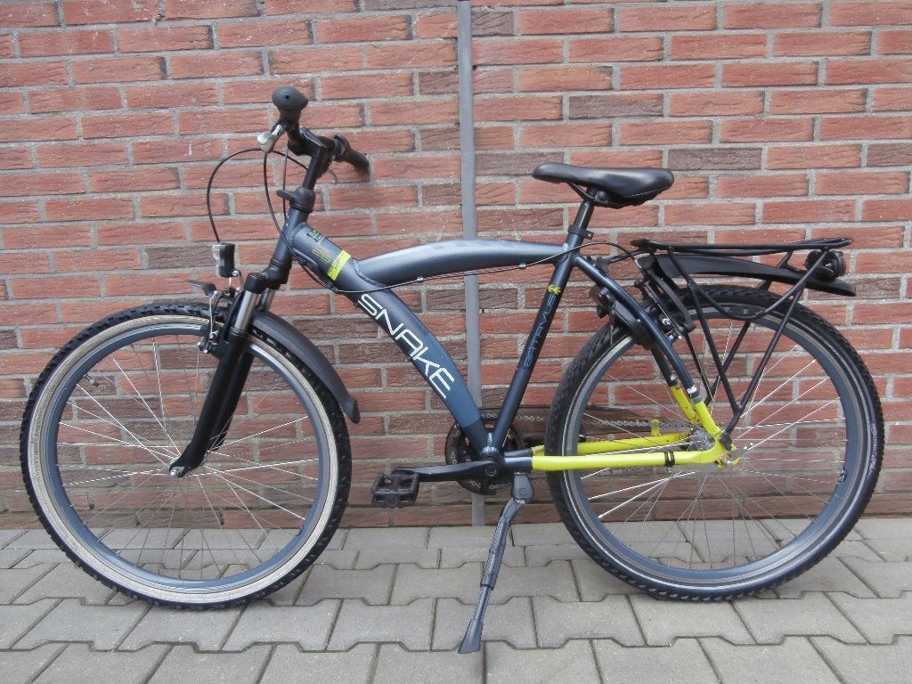Batavus Snake 26 inch, 48 cm. 3 versnellingen. Grijs-geel, Fietsen en Brommers, Fietsen | Jongens, Terugtraprem, Gebruikt, Versnellingen