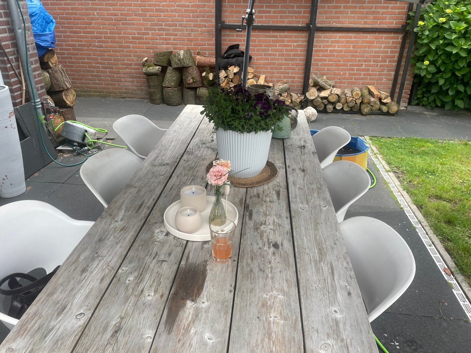 GRATIS!!!! Stijgerhout tafel 240 bij 100, Gebruikt, Eettafel, 6 zitplaatsen, Steigerhout