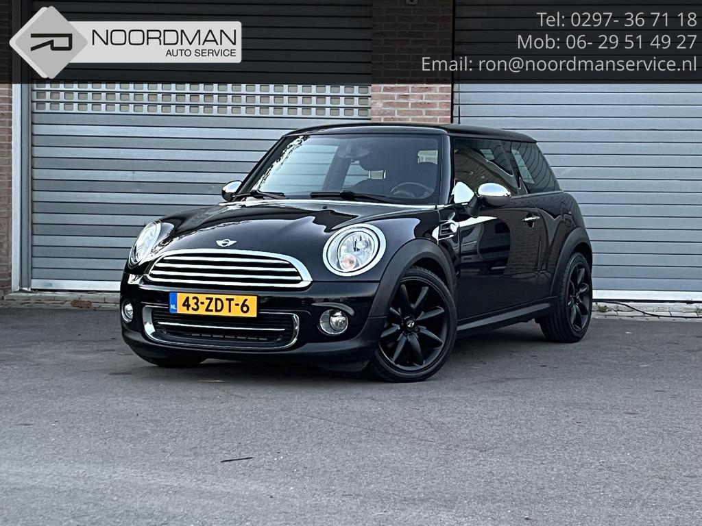 Mini Mini 1.6 Cooper Chili, Voorwielaandrijving, Euro 5, 4 cilinders, 4 stoelen