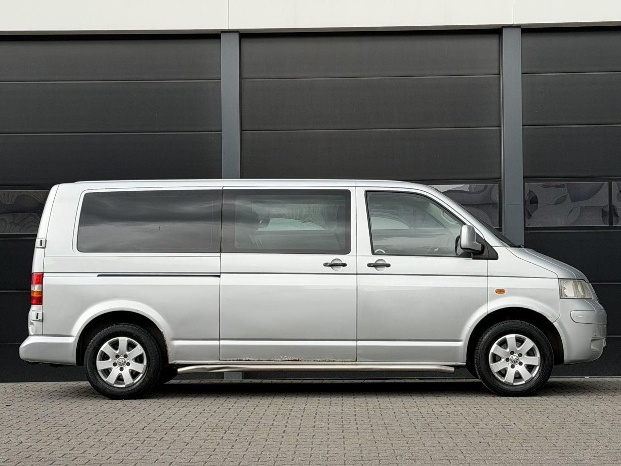 Volkswagen Transporter 2.5 TDI L2-H1 DC 5-PERS * MARGE *, Automaat, Volkswagen, Lederen bekleding, Leder