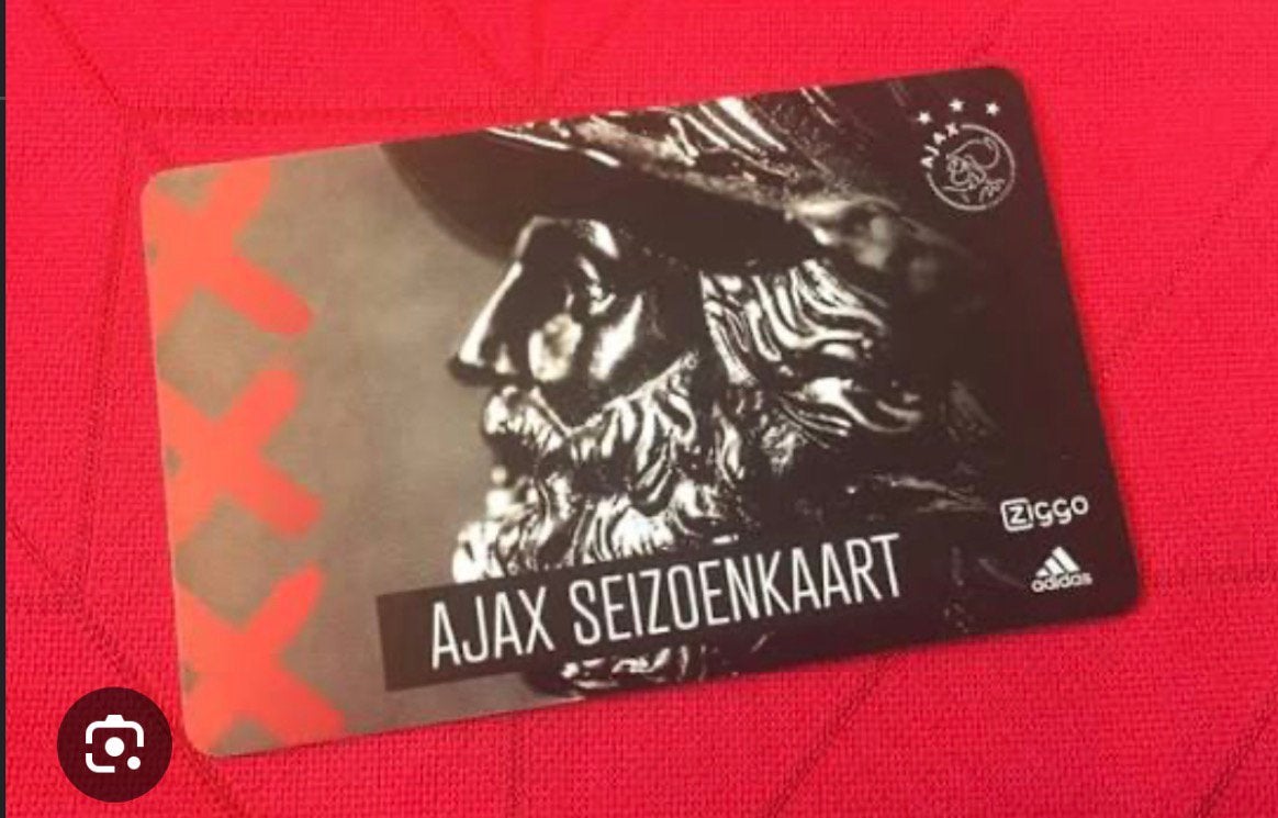 F-Side Seizoenskaart gezocht!, Tickets en Kaartjes, Seizoenskaart, Eén persoon, Augustus