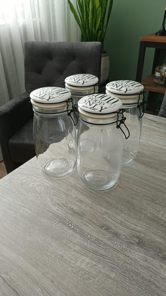 Set van 4 Riviera Maison voorraadpotten - Good Food Only, Glas, Ophalen of Verzenden, Zo goed als nieuw, Voorraadpot