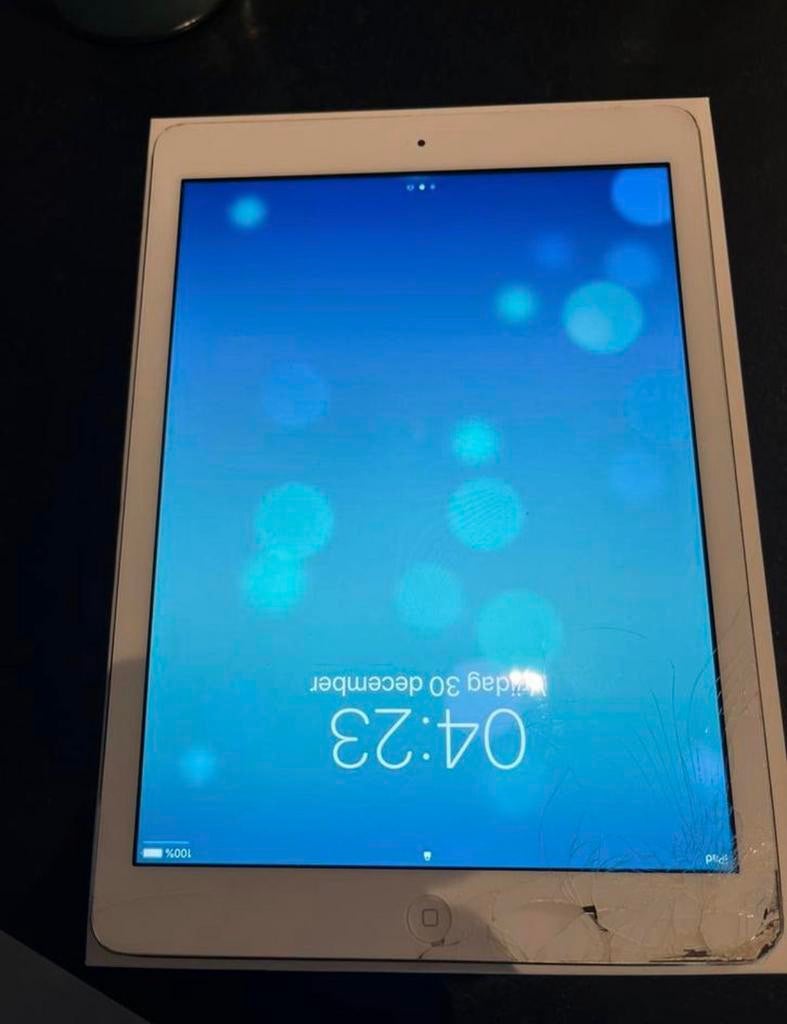 Ipad air met defect scherm, 10 inch, Gebruikt, 32 GB, Apple iPad Air