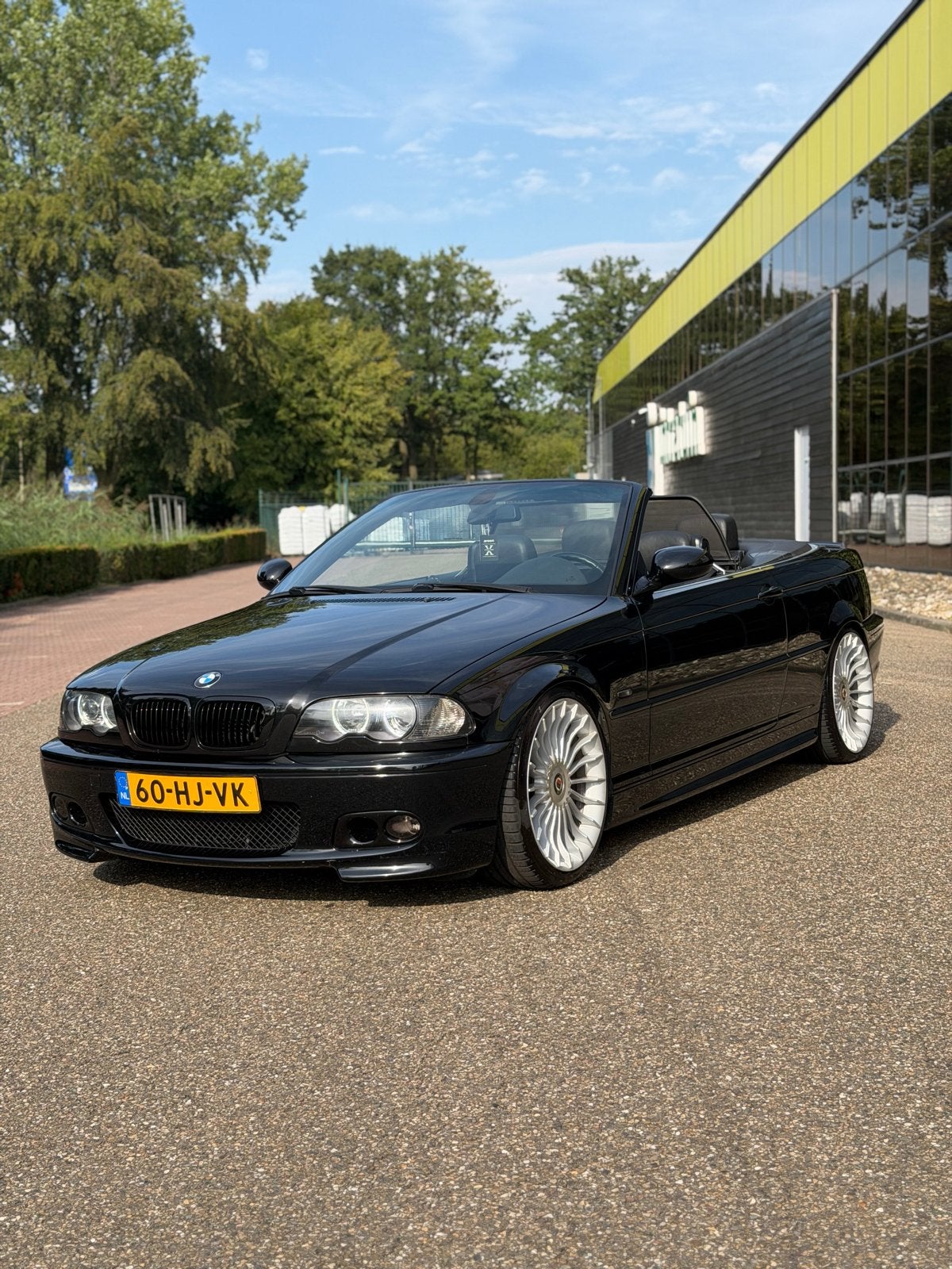 BMW 3-Serie 325 Cabriolet AUT 2001 Zwart Apk/Alpina/M pakket, Automaat, Automatische klimaatregeling, Achterwielaandrijving, Cabriolet