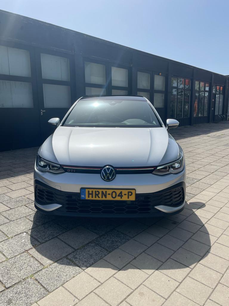 Volkswagen Golf CLUBSPORT GTI 2.0 TSI 221KW Dsg7 2021 Grijs, Auto's, Zwart, 4 cilinders, 1984 cc, Alcantara