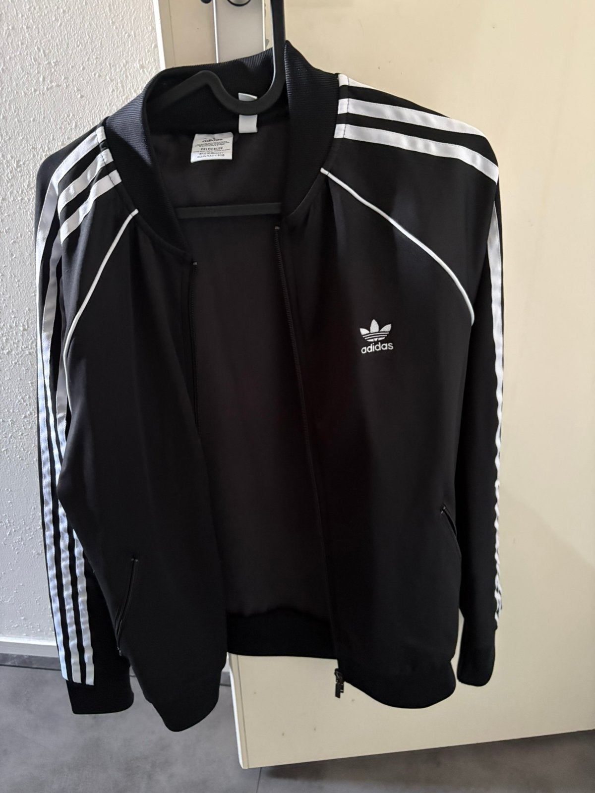 Adidas Firebird Jack, Zwart, Ophalen of Verzenden, Zo goed als nieuw, Maat 42/44 (L)