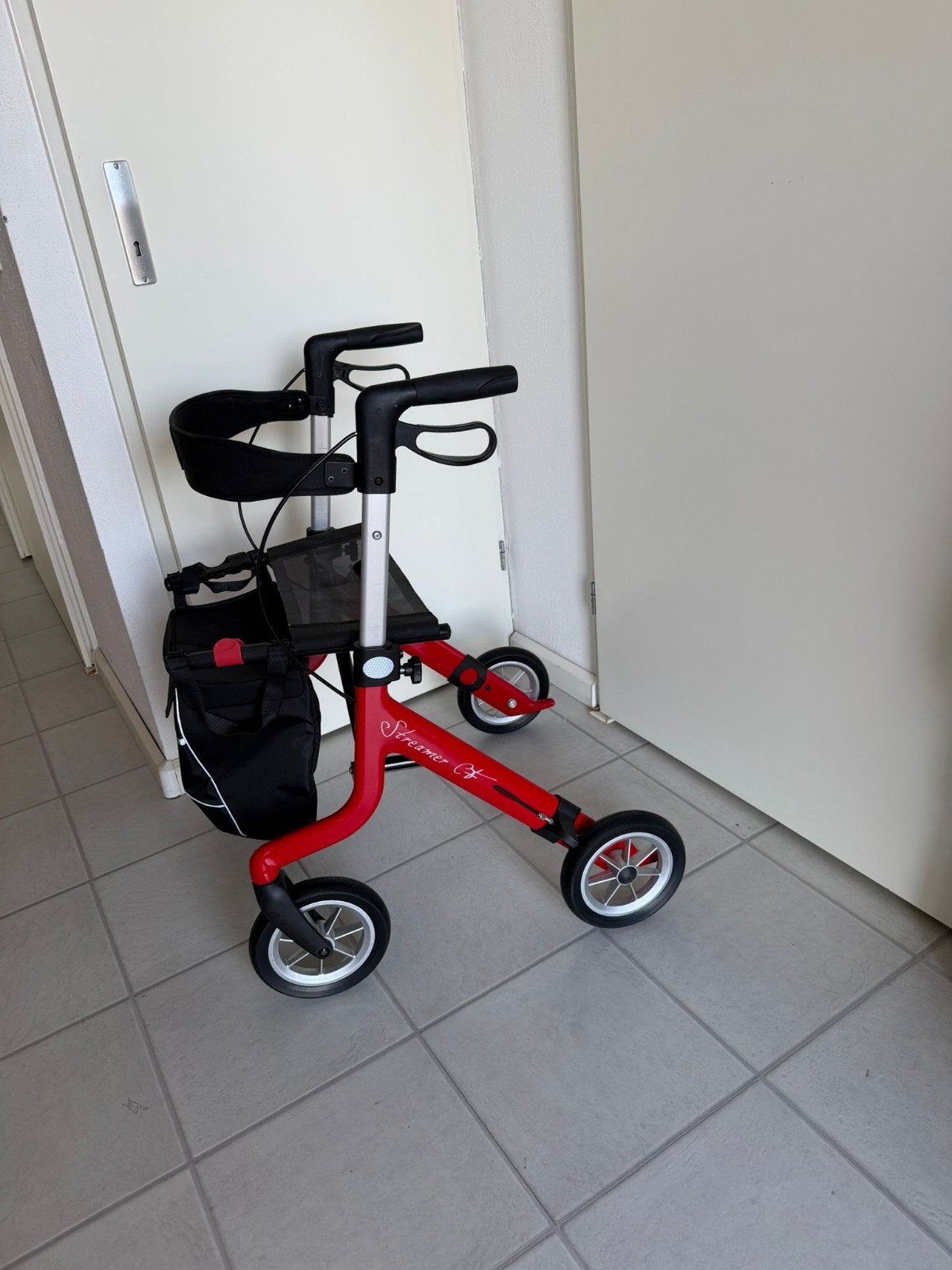 streamer  CF rollator carbon lichtgewicht nieuwstaat maat L, Diversen, Ophalen of Verzenden, Lichtgewicht