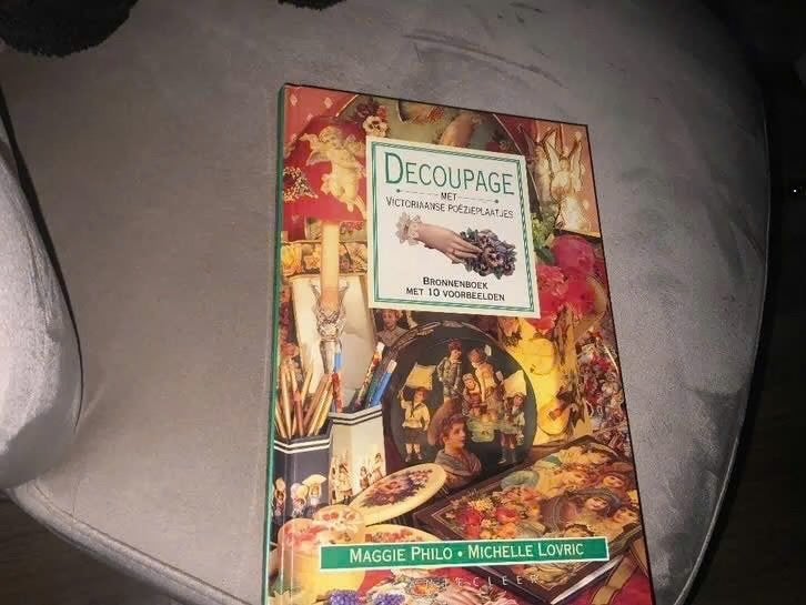 Decoupage met Victoriaanse poëzieplaatjes, Gelezen, Maggie Philo, Michelle Lovric, Overige typen, Ophalen of Verzenden