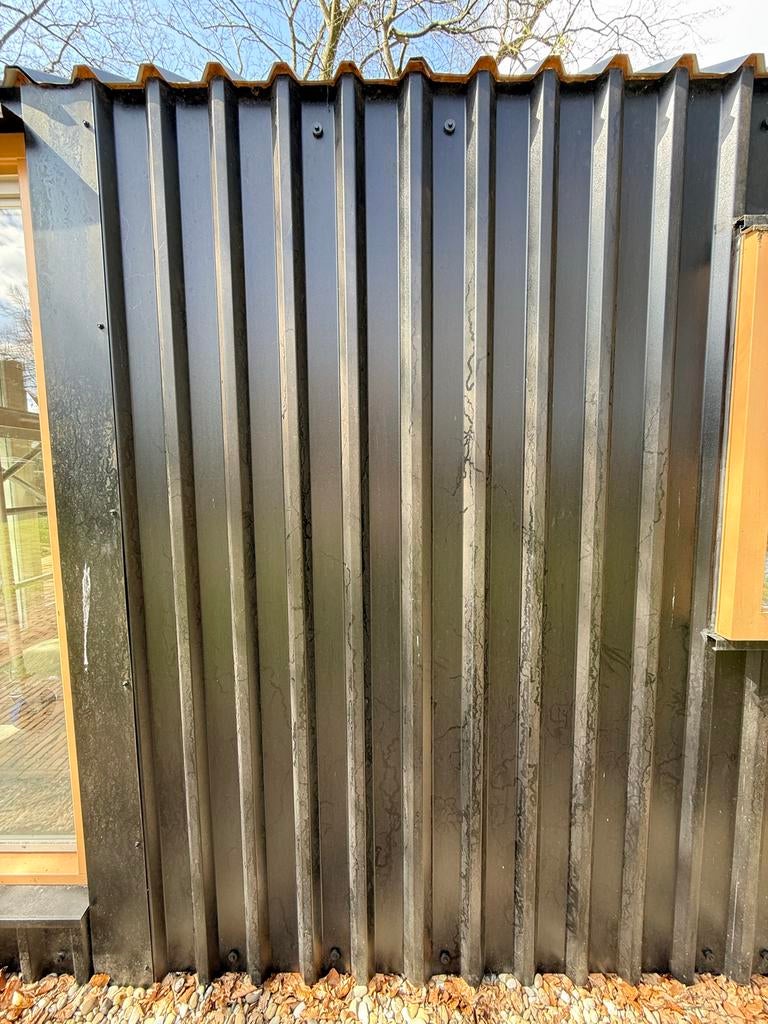 2 Sandwichpanelen - zwart, geïsoleerd, Doe-het-zelf en Verbouw, Platen en Panelen, Gebruikt, Overige materialen, 50 tot 100 mm