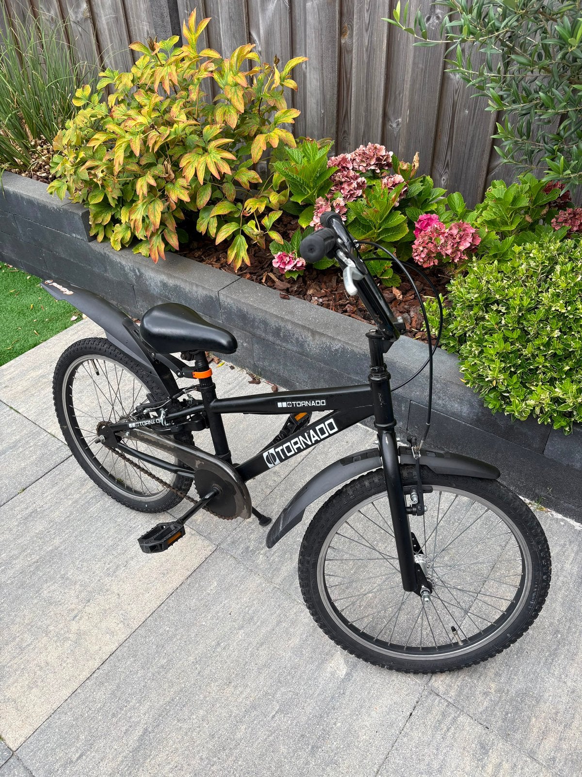 Bike Fun Tornado kinderfiets 20 inch, Fietsen en Brommers, Ophalen, Terugtraprem, Gebruikt, Staal