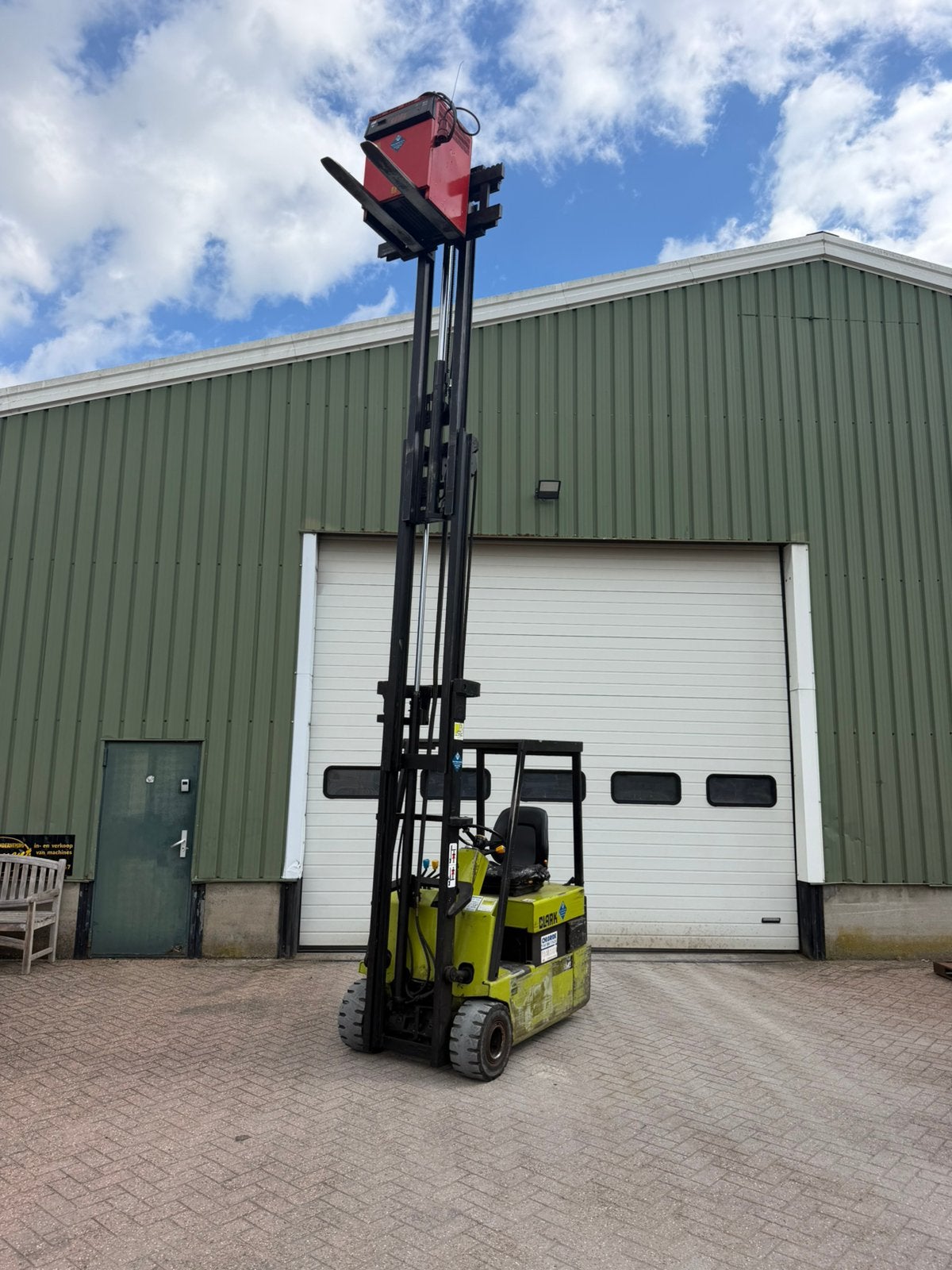 Clark elektrische heftruck 1,5 ton, 5 mtr hefhoogte, Zakelijke goederen, 1000 tot 2000 kg, Ophalen of Verzenden, Elektrisch, Heftruck