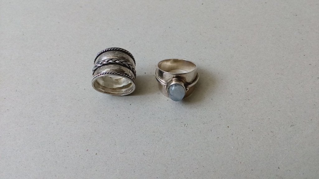 Zilveren ringen.(925/835 zilver met maansteen).Pr/p/stuk, Ophalen of Verzenden, Zo goed als nieuw, Met edelsteen, Zilver