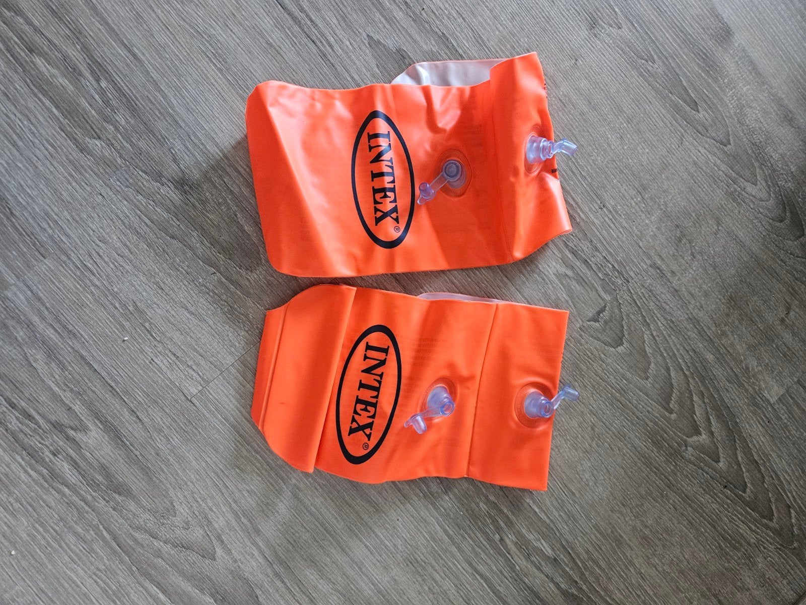 Intex zwembandjes 30 -60 kg, Jongetje of Meisje, One size, Ophalen of Verzenden, Zo goed als nieuw