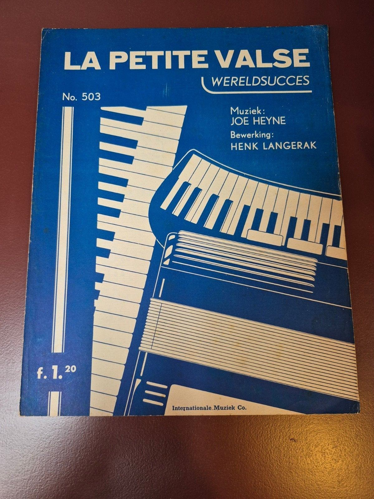 La Petite Valse - Wereldsucces - Joe Heyne - Bladmuziek, Gebruikt, Ophalen of Verzenden, Artiest of Componist, Accordeon