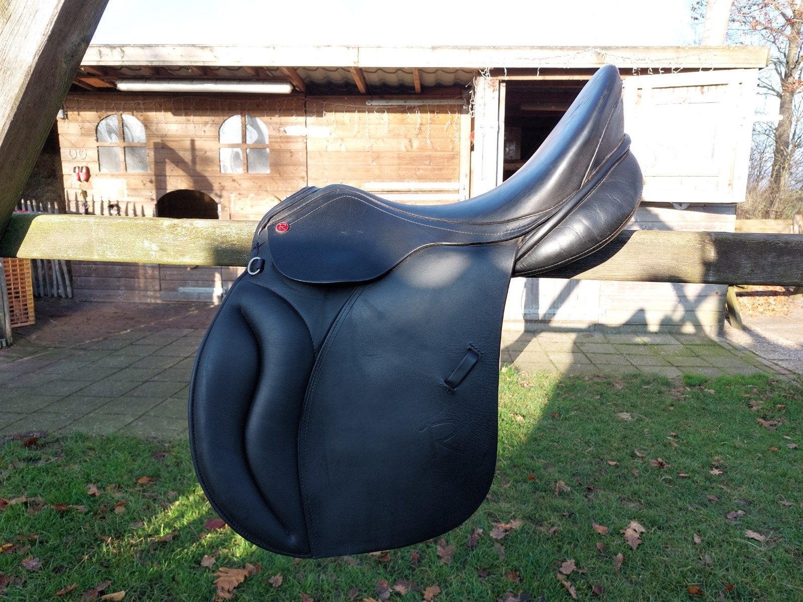 Veelzijdigheidszadel Rossner 18 inch, Ophalen of Verzenden, Gebruikt