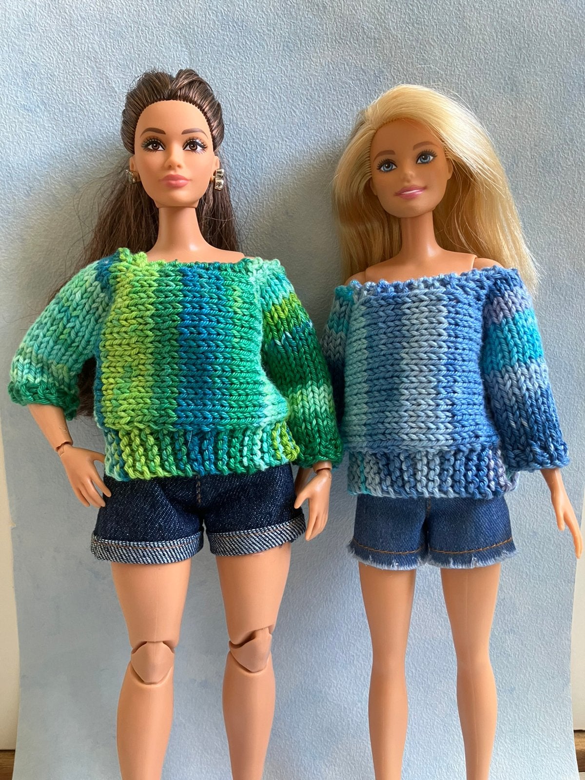Barbie trui, Ophalen of Verzenden, Zo goed als nieuw, Kleertjes