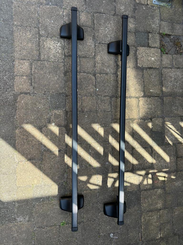 Thule square bar 128 cm feet 754, Ophalen, Gebruikt