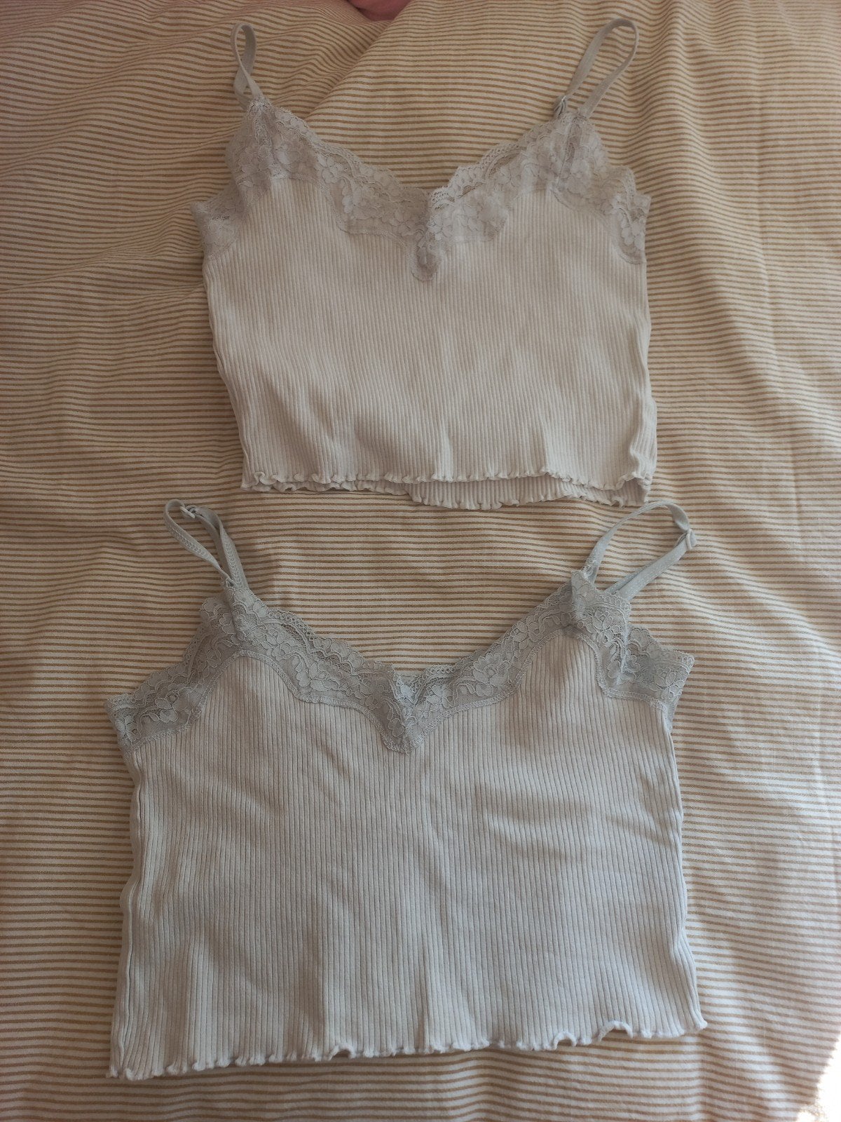 Set van 2 geribbelde tops met kant - C&A & Clockhouse, Kleding | Dames, Tops, Verzenden, Wit, C&A, Clockhouse, Zonder mouw