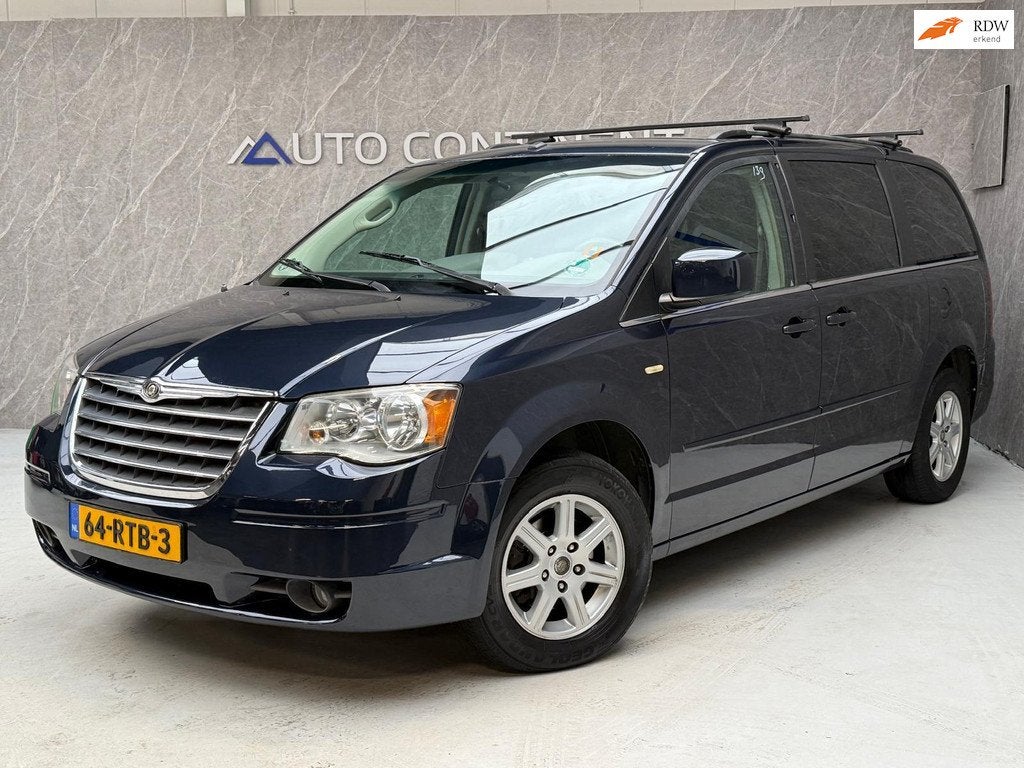 Chrysler Town & Country 3.8 V6 7 Pers / NAP / Leder / Camera, Auto's, Chrysler, 450 kg, Gebruikt, Overige modellen, Lichtsensor