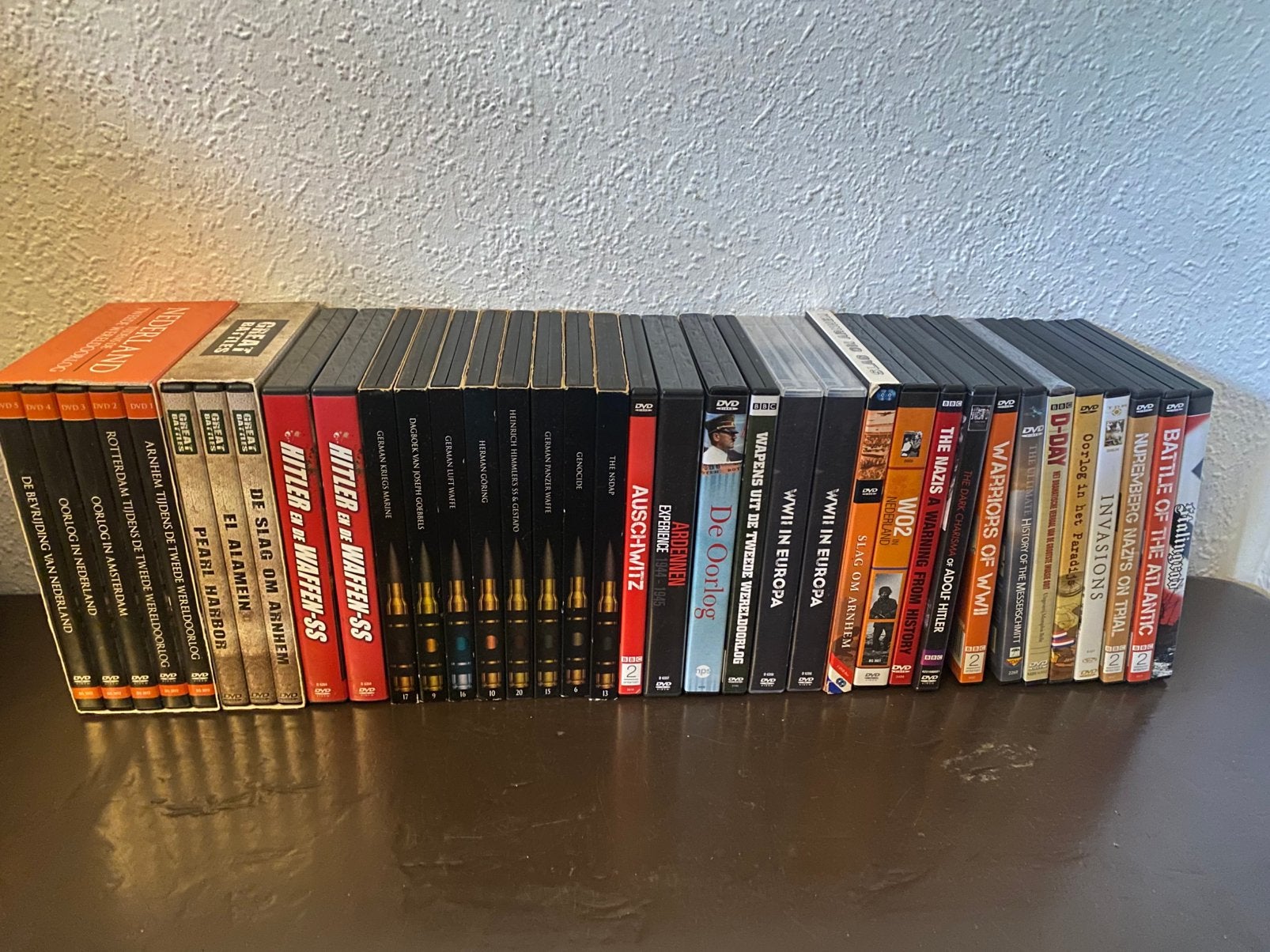 Partij DVD’s Tweede Wereldoorlog, Verzamelen, Ophalen of Verzenden, Overige soorten, Nederland, Overige typen