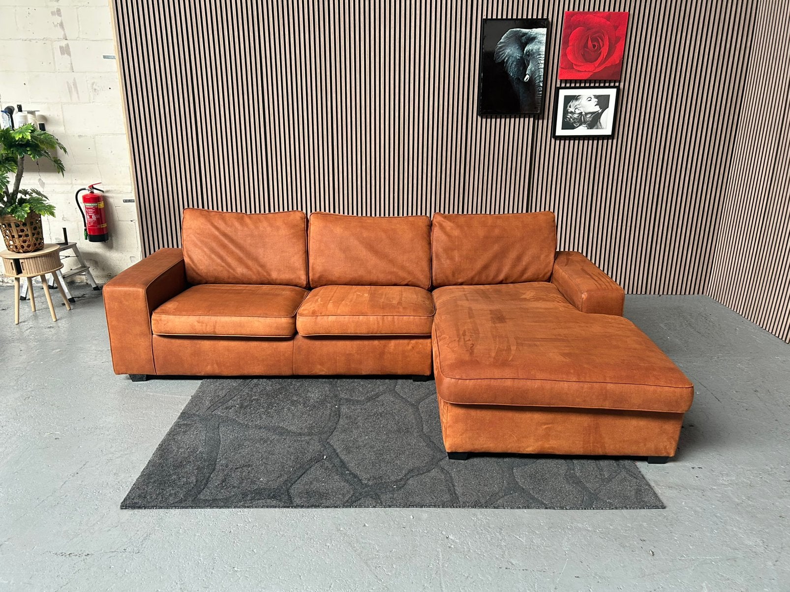 GRATIS LEVERING Loungebanj Cognac 300X185 GEREINIGD, Huis en Inrichting, Banken | Bankstellen, Hoekbank, 300 cm of meer, Ophalen of Verzenden