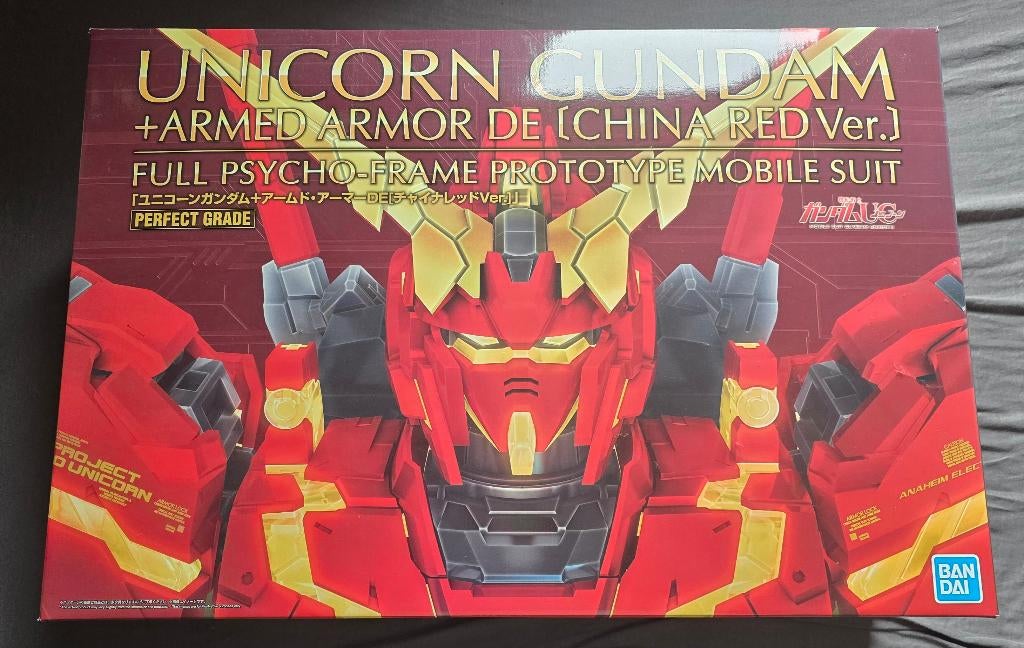 PG 1/60 Unicorn Gundam China Red version. [ Limited ], Ophalen of Verzenden, Nieuw, Groter dan 1:35, Figuur of Figuren