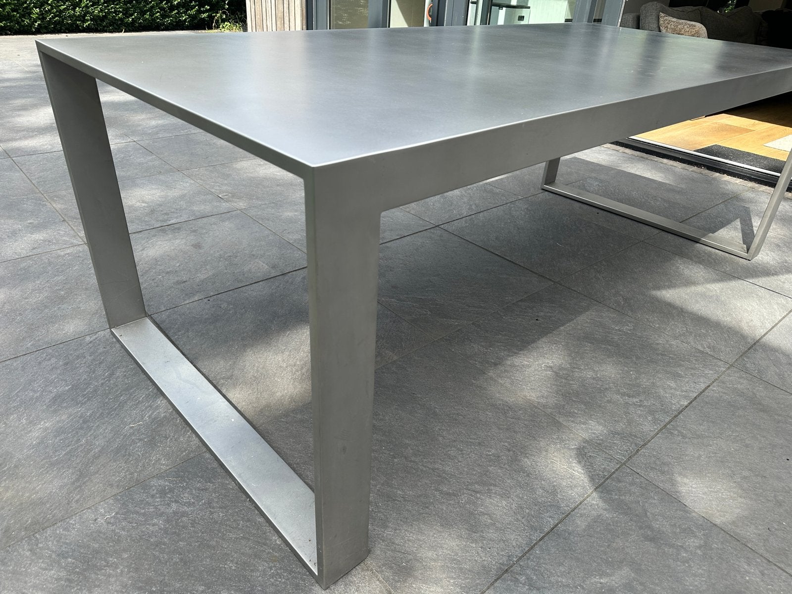 Stalen eettafel, Ophalen, Gebruikt, 100 tot 150 cm, 200 cm of meer