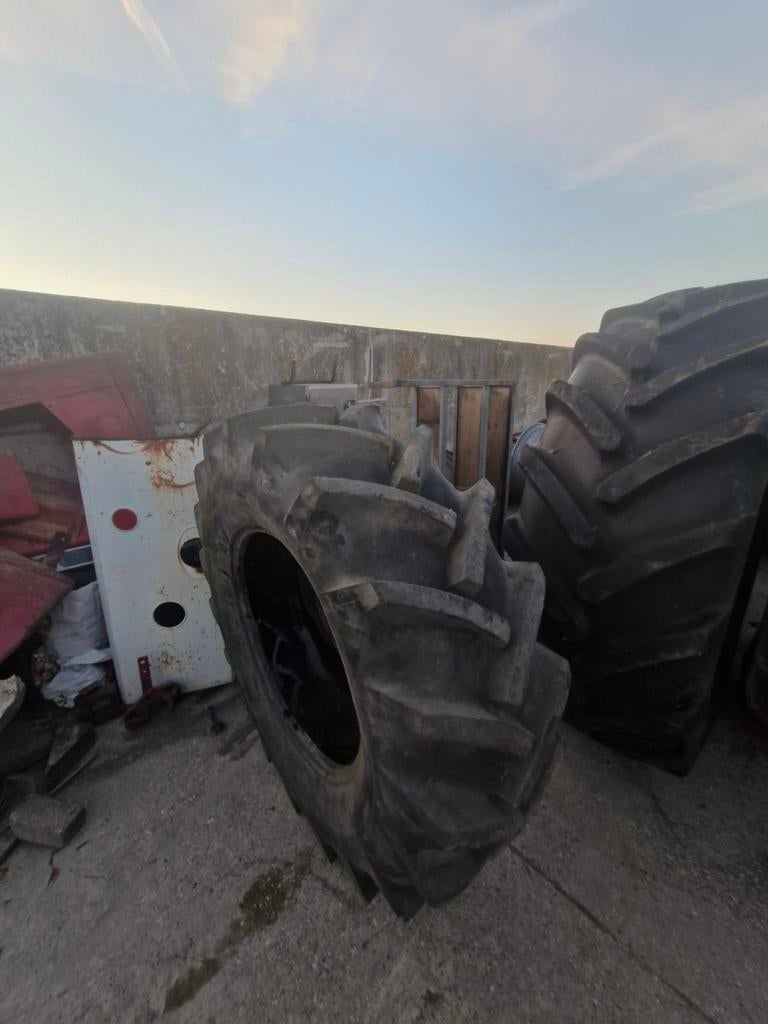 Te koop  setje  michelin  18.4 30, Ophalen