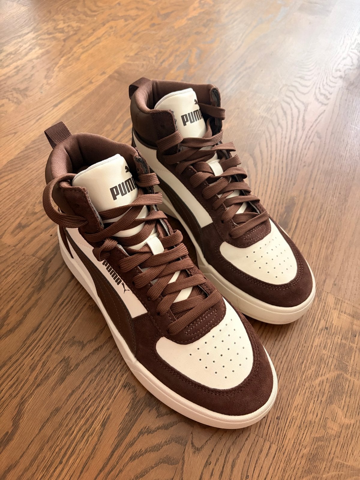 Puma Rebound Joy Sneakers - Bruin/Wit - Maat 41, Ophalen of Verzenden, Zo goed als nieuw, Bruin, Sneakers of Gympen