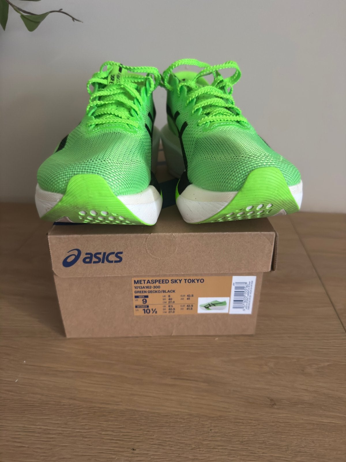 ASICS Metaspeed Sky Tokio nieuw maat 42,5, Sport en Fitness, Loopsport en Atletiek, Ophalen, Zo goed als nieuw, Hardloopschoenen