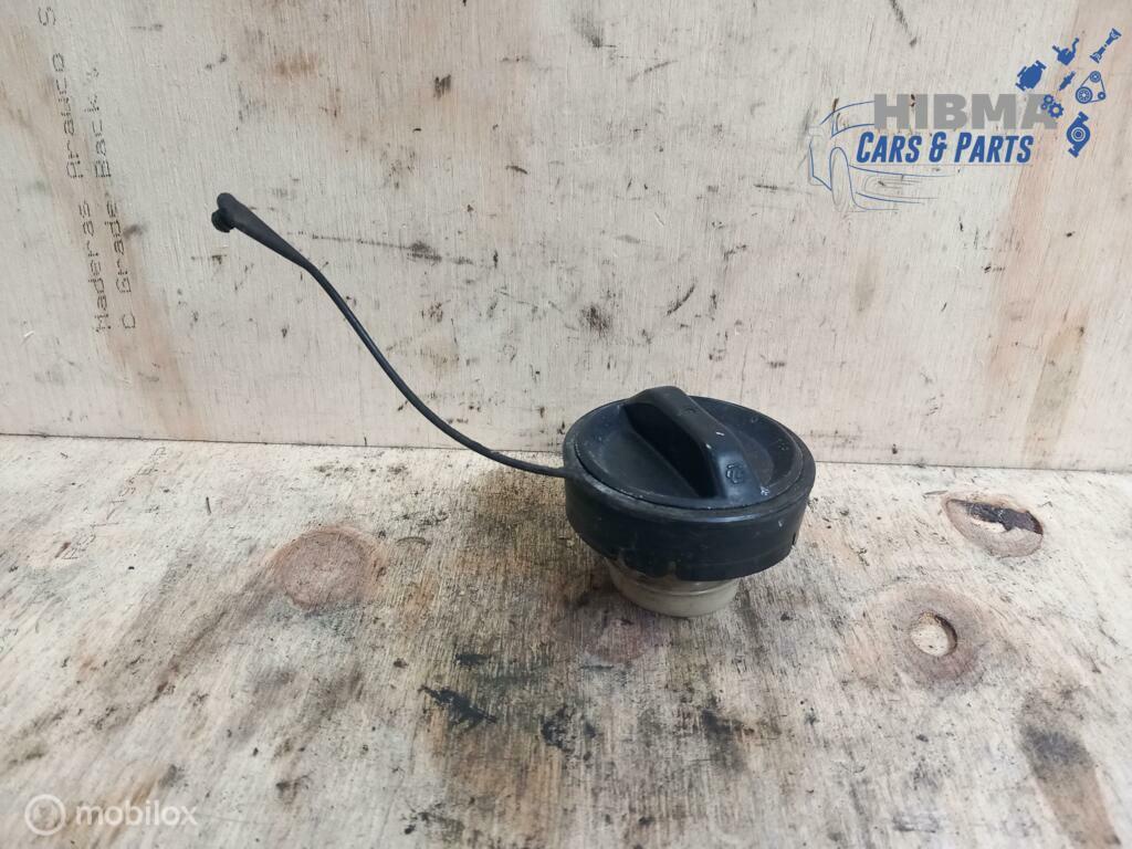 Toyota Yaris I 1.3 VVT-i Tankdop 1999 t/m 2005, Ophalen of Verzenden, Gebruikt, Toyota