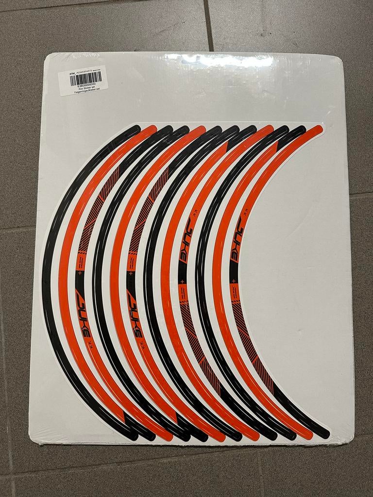 KTM Wielstickerset 17 Inch **NIEUW**, Ophalen of Verzenden