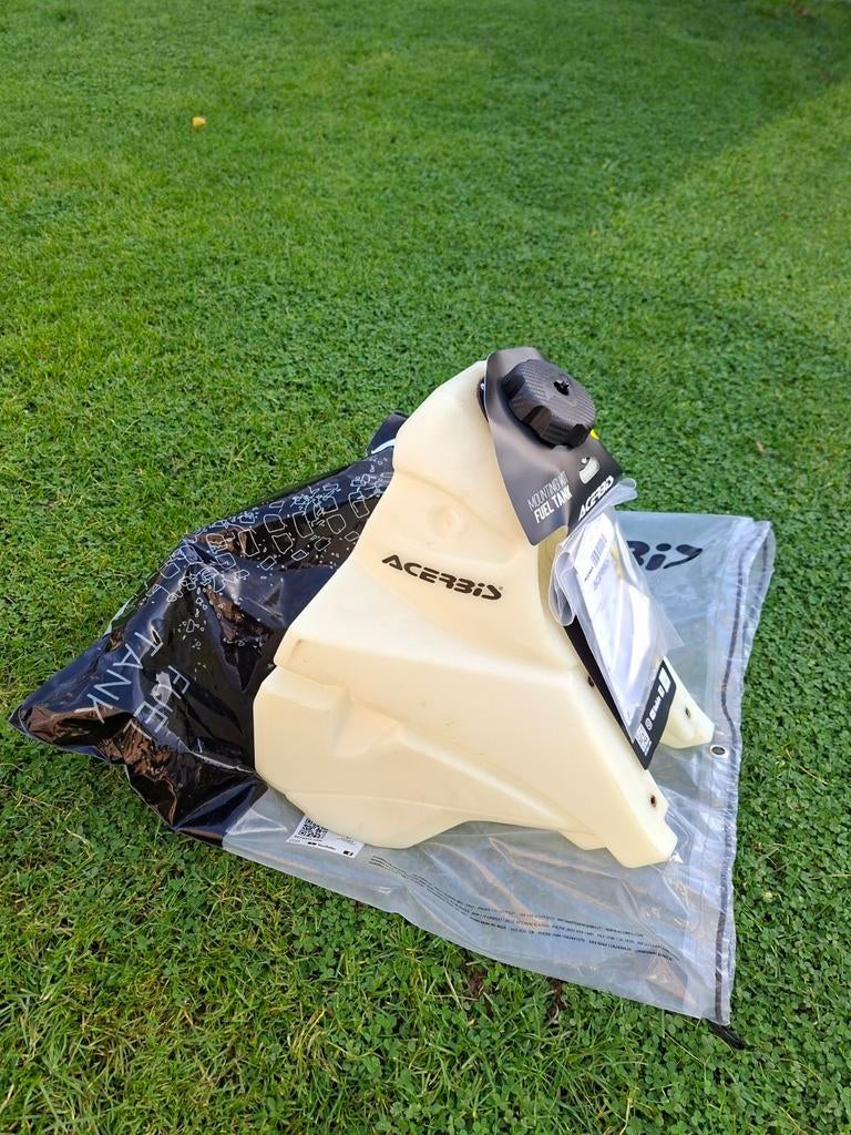 KTM 2017-2019 2t carb benzine tank, Ophalen of Verzenden, Nieuw