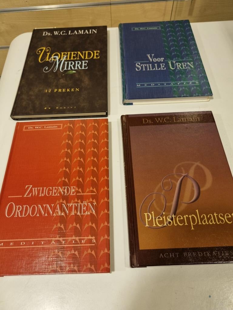 Ds. W.C. Lamain. Preken en meditaties, Boeken, Ophalen of Verzenden, Gelezen, Christendom | Protestants