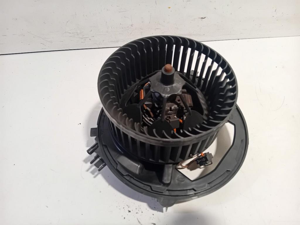 Kachel ventilator motor Seat Leon, Onderdelen@venauto.nl, Van der Ven Autorecycling B.V., Gebruikt, Ettenseweg 76, 4706 PB Roosendaal, The Netherlands
