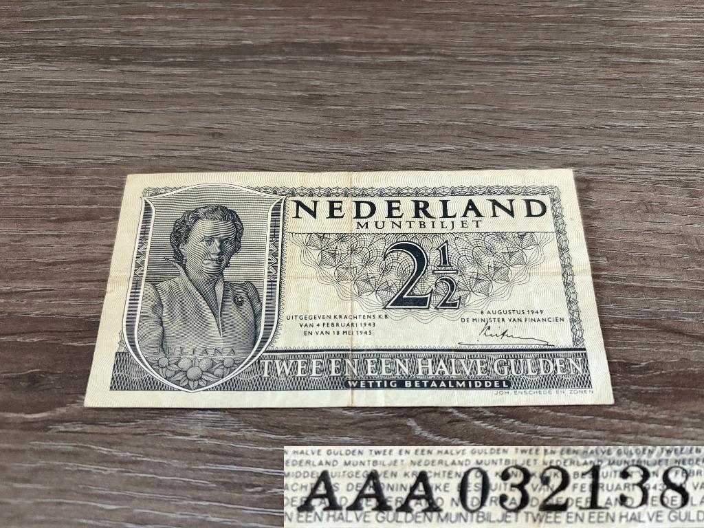 Zeldzame 3-lettervariant biljet 2,5 gulden 1949, AAA-serie, Ophalen of Verzenden, 25 gulden