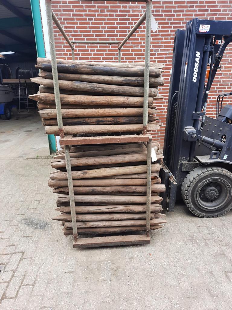Weidepaal carbuleum 100cm afrastering LAATSTE 30stuks, Tuin en Terras, Palen, Balken en Planken, Ophalen, Gebruikt, Minder dan 180 cm