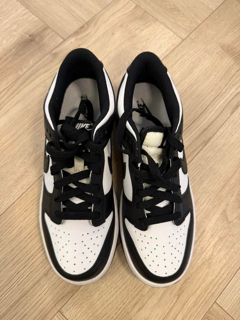 Nike dunk low maat 38, Kleding | Dames, Schoenen, Zwart, Nieuw, Ophalen of Verzenden, Sneakers of Gympen