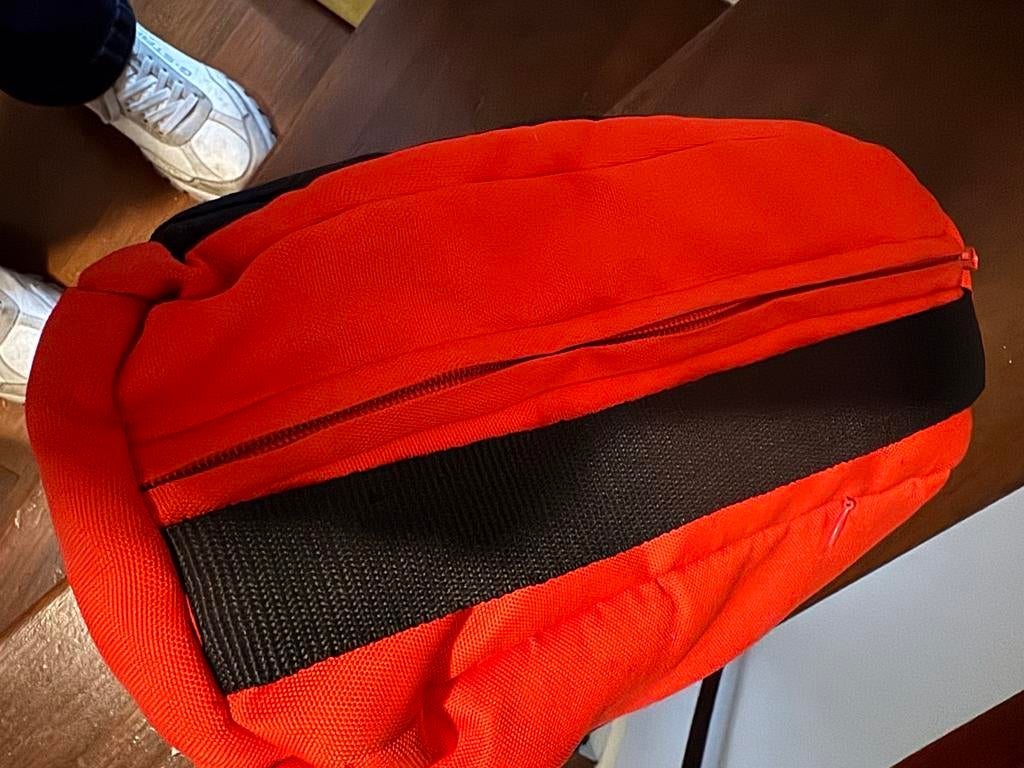 Kussen voor i pad, Ophalen of Verzenden, Zo goed als nieuw, 10 inch, Bescherming voor- en achterkant
