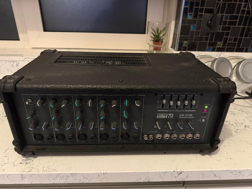 InterM CA-5130 versterker/ mengpaneel, Ophalen, Zo goed als nieuw, Microfooningang